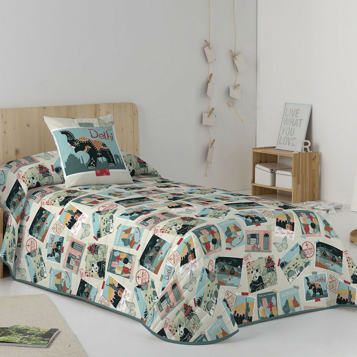 Bedspread (quilt) Cool Kids Postcards 180 x 260 cm