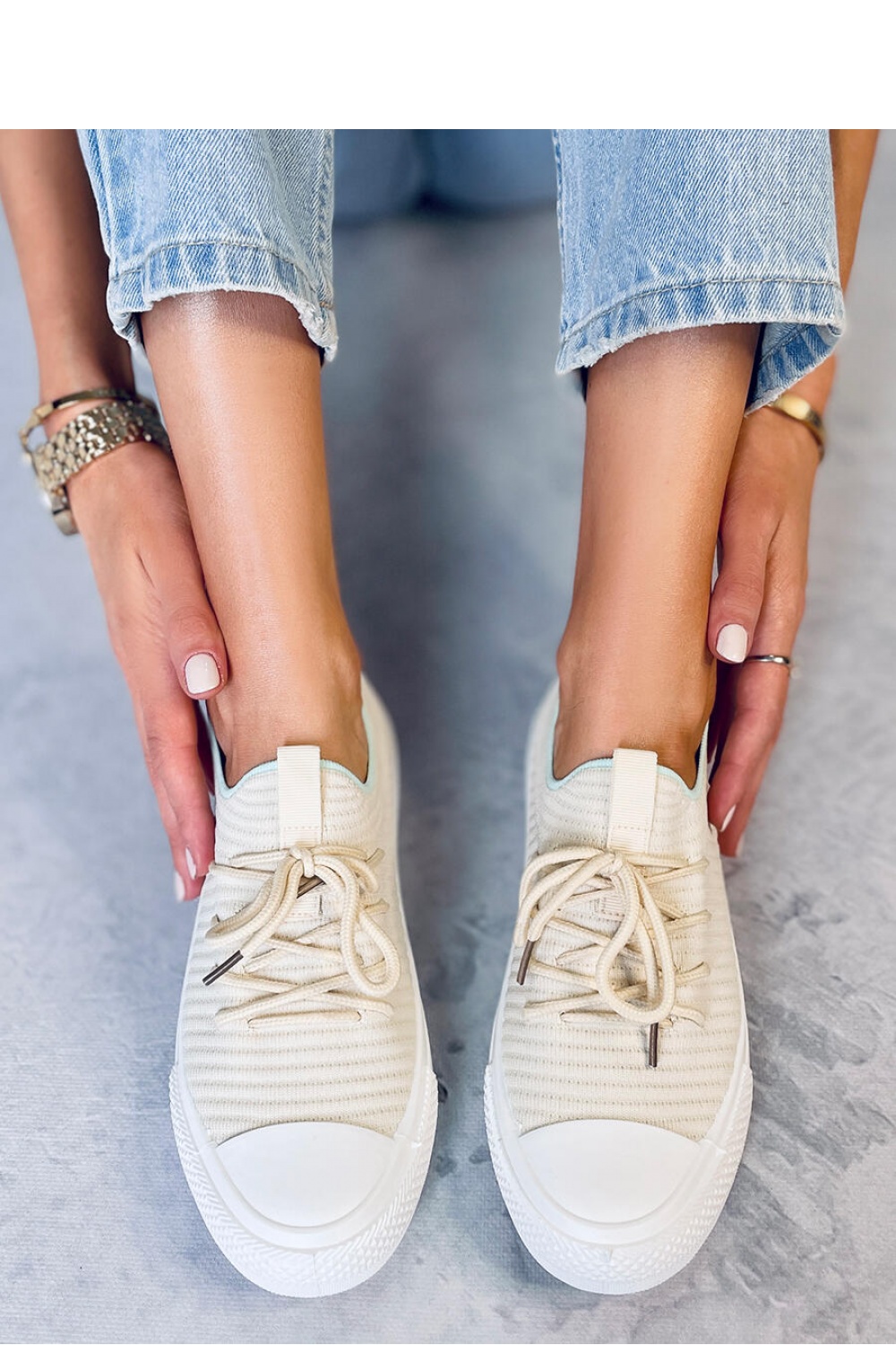 Sneakers model 177645 Inello beige Damen