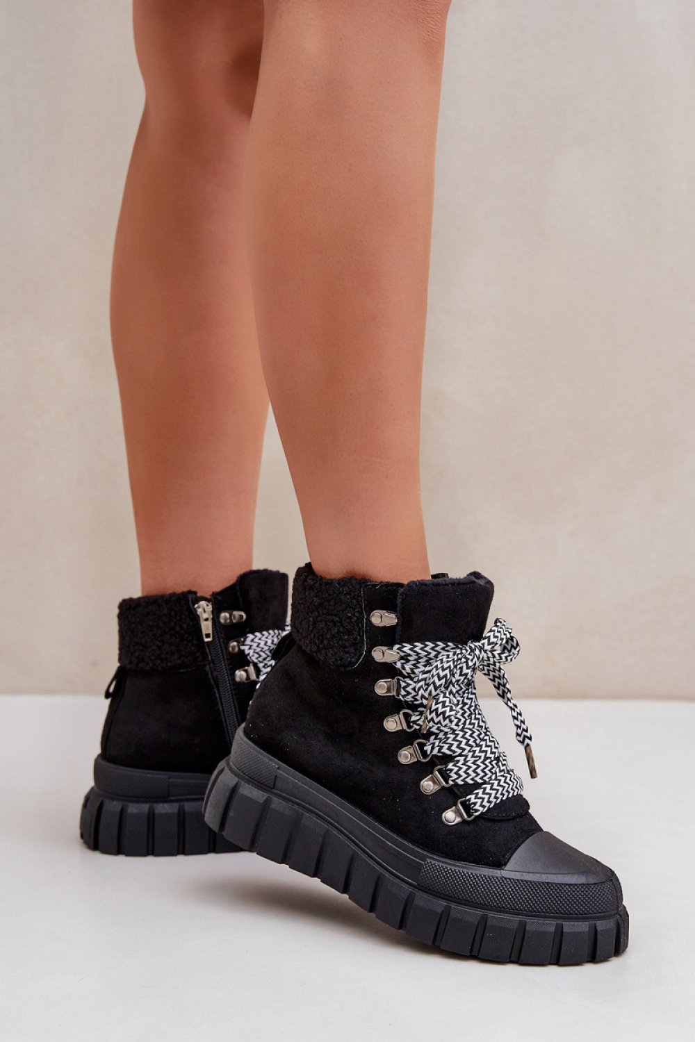  Trapper shoes model 203868 Step in style  black
