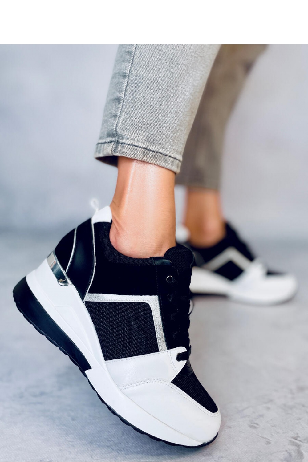 Plateausportschuhe model 178791 Inello schwarz Damen