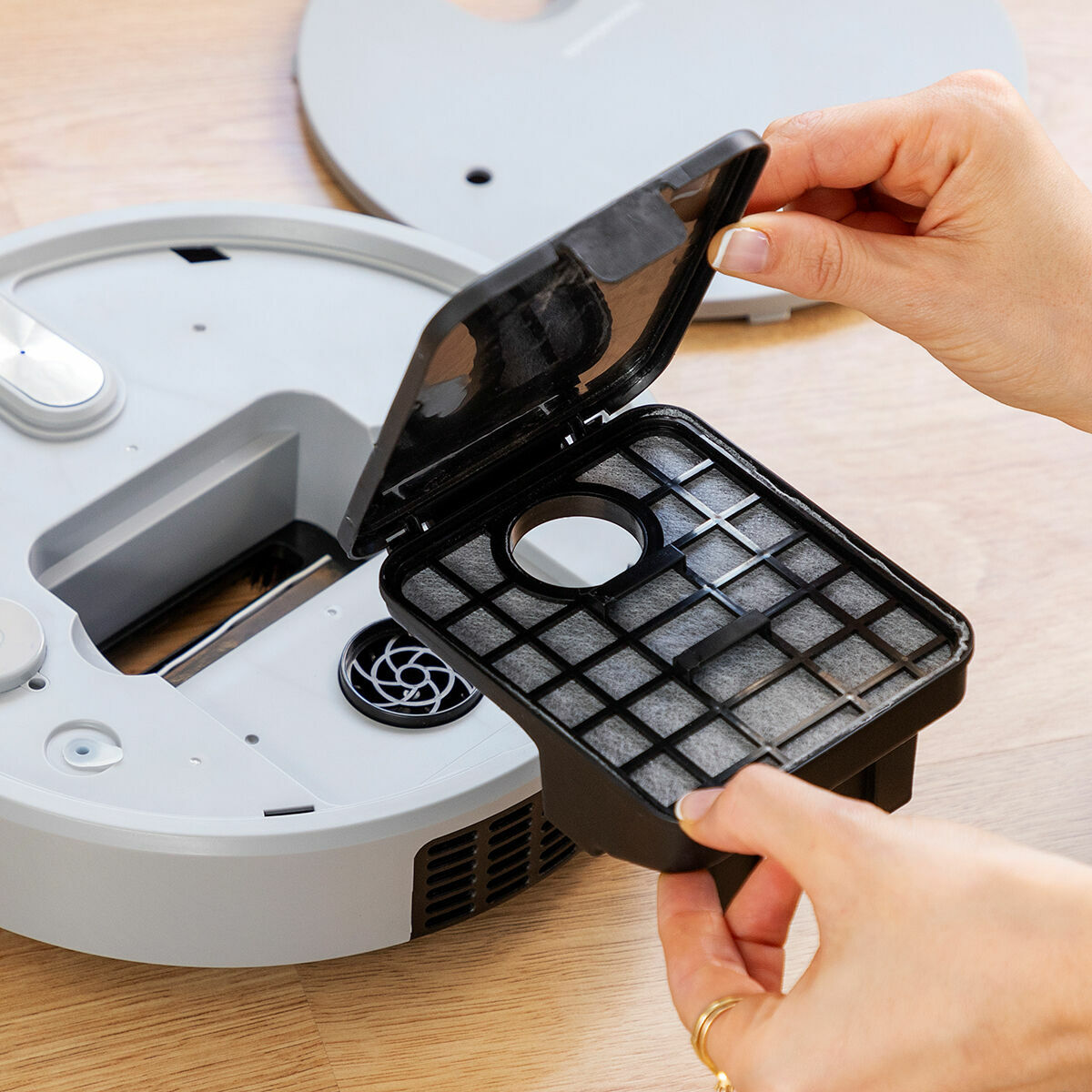 Multifunction 5-in-1 Rechargeable Robot Vacuum Cleaner Varob InnovaGoods Multifunction 5-in-1 Rechargeable Robot Vacuum Cleaner Varob InnovaGoods