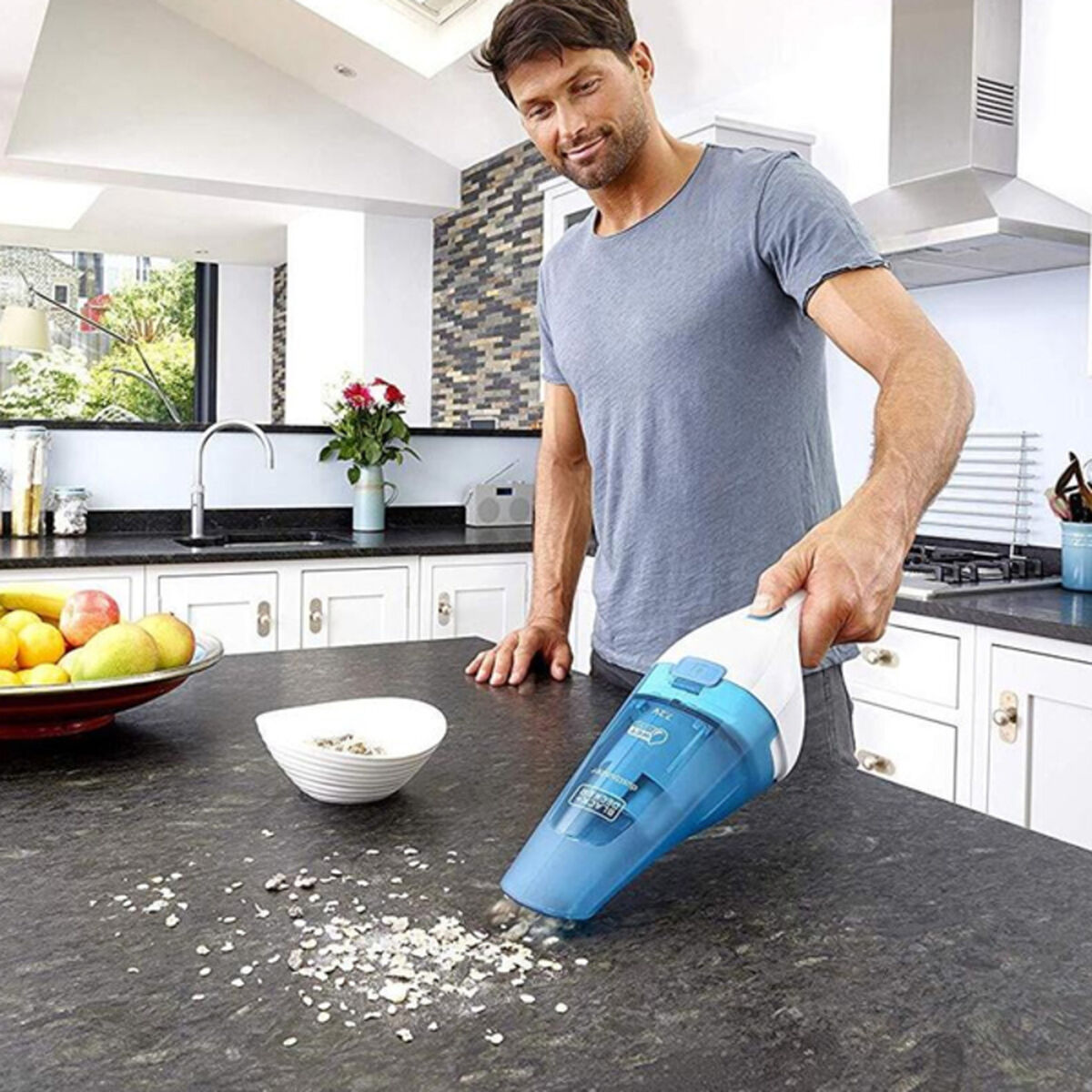 Cyclonic Hand-held Vacuum Cleaner Black & Decker WDC115WA-QW 0,38 L 65 dB 7W Blue