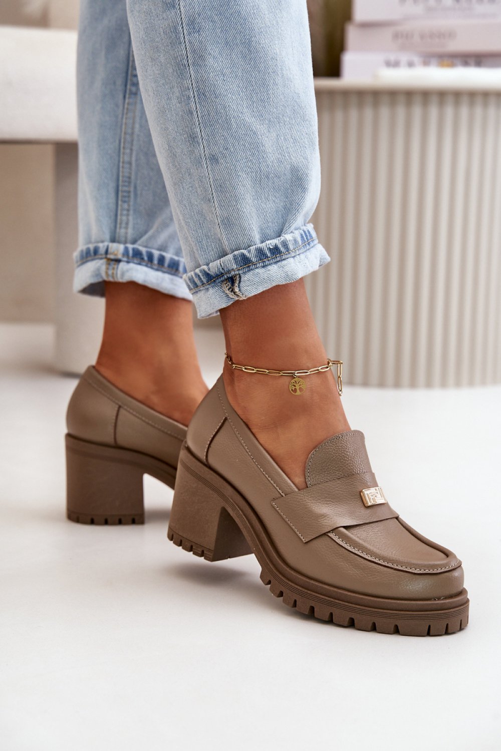  Heeled low shoes model 199314 Step in style  beige