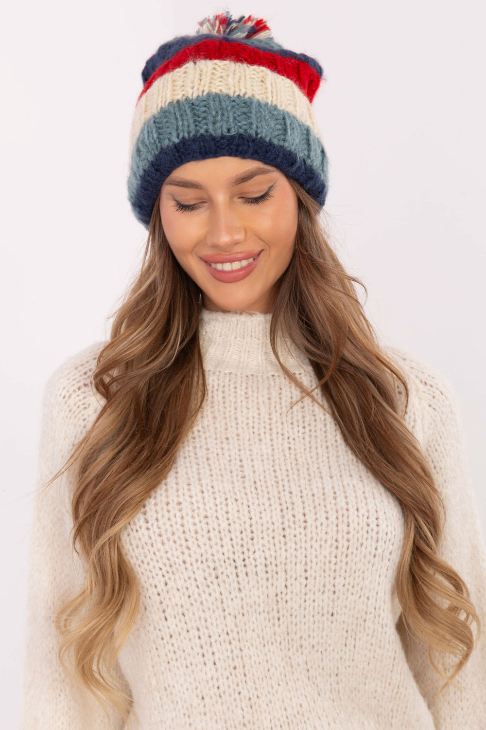  Cap model 208416 AT  red