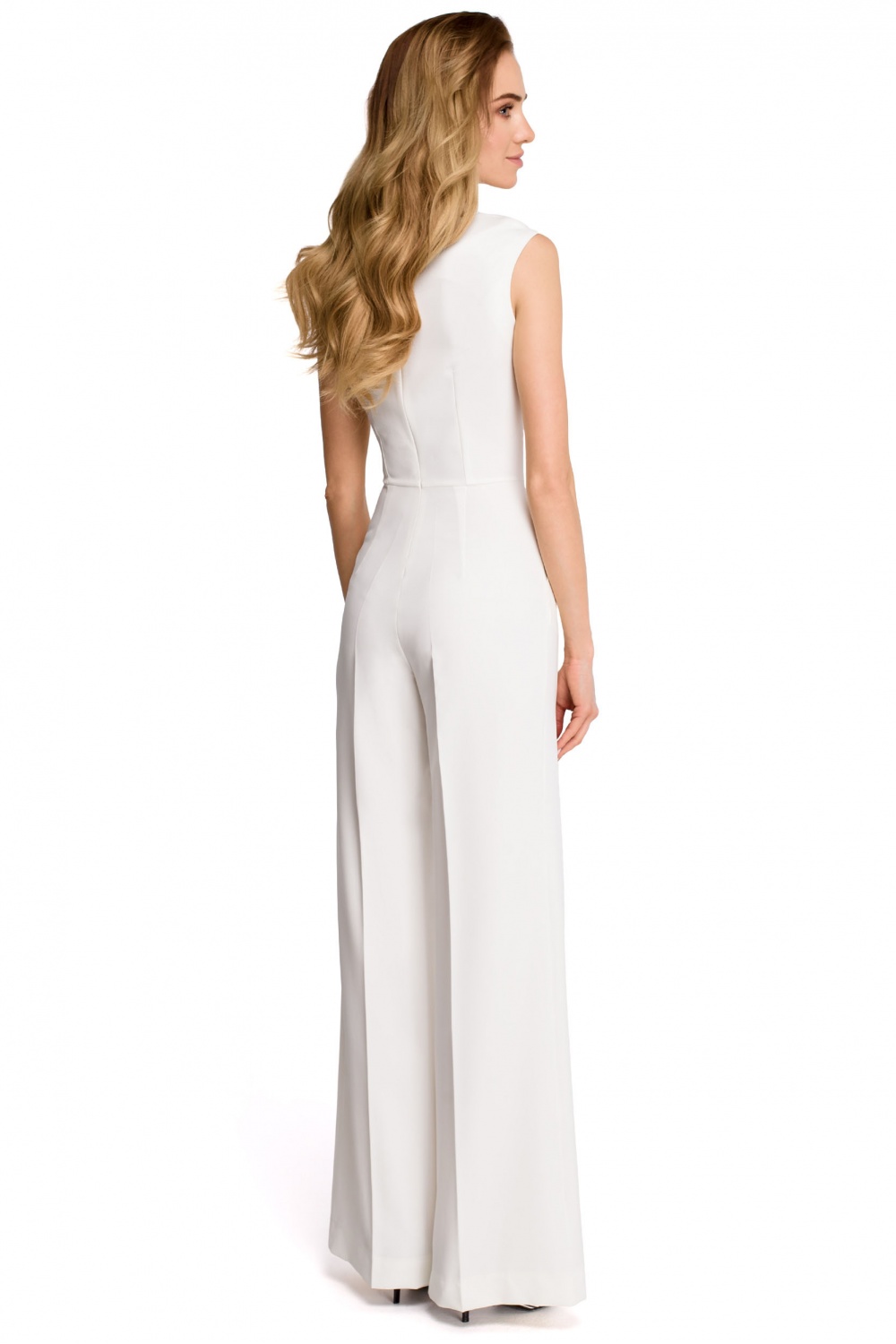  Suit model 116633 Stylove  beige