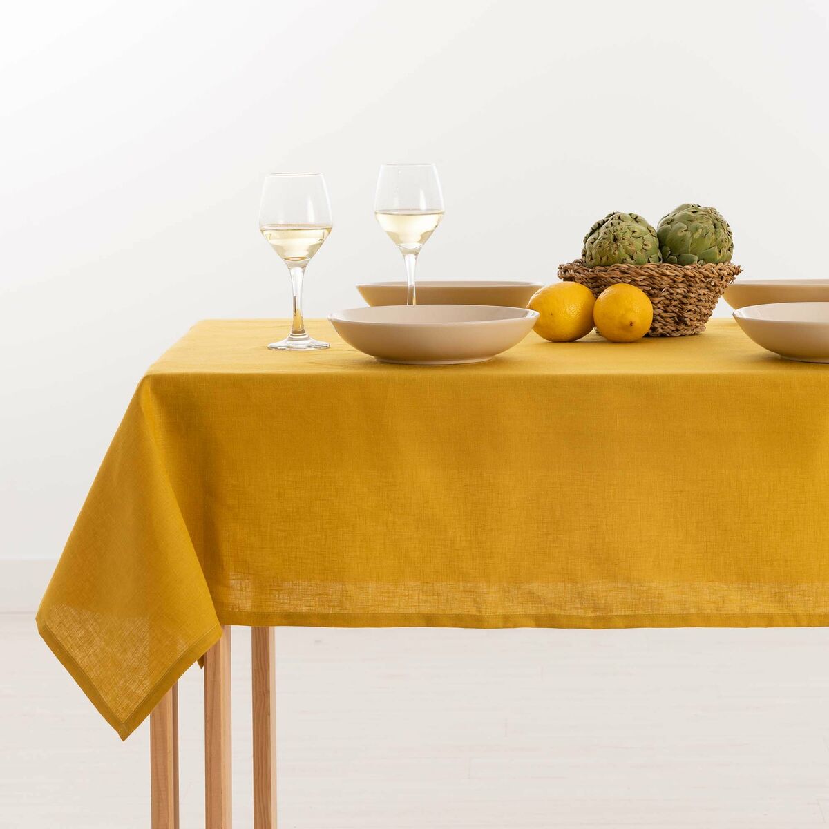Tablecloth Mauré 400 x 150 cm Mustard