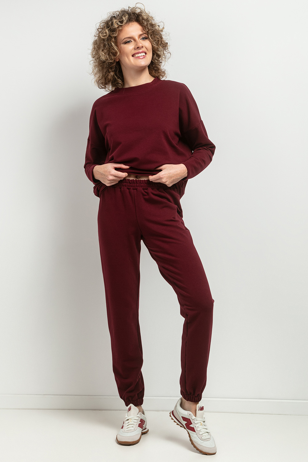  Tracksuit trousers model 191812 Tessita  red
