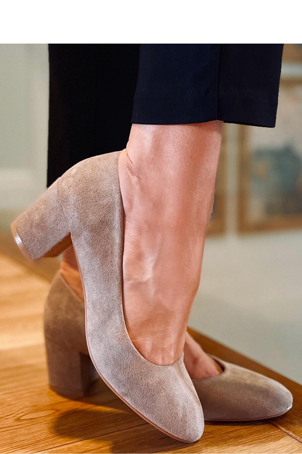 Block heel pumps model 165490 Inello beige Ladies