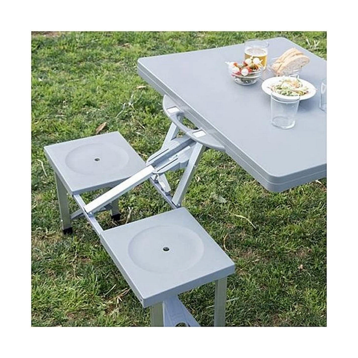Table set with chairs Redcliffs