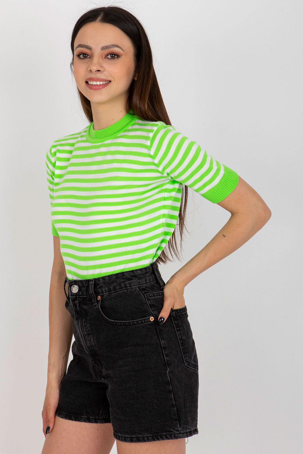  Blouse model 181570 Badu  green