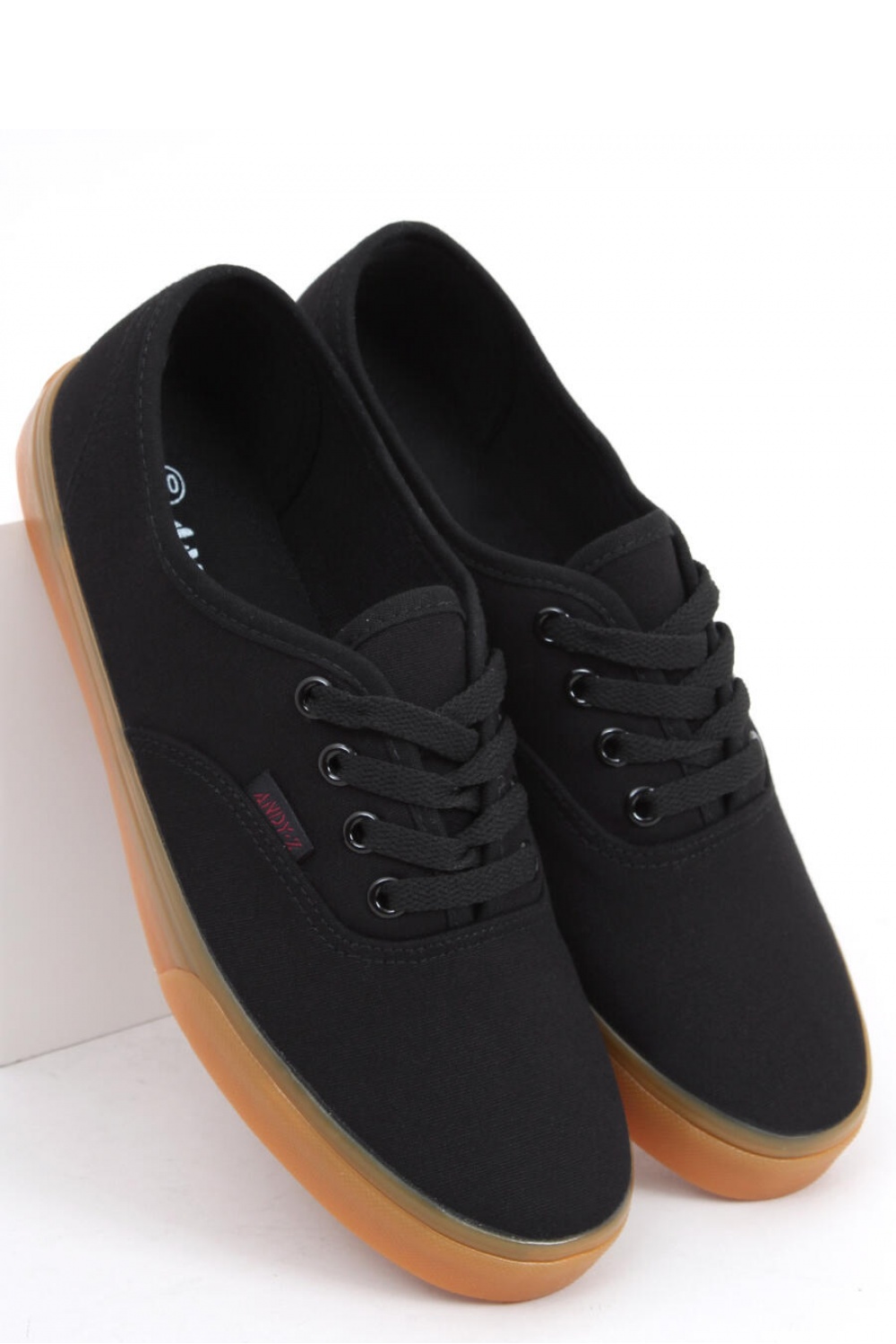Sneakers model 162117 Inello schwarz Damen