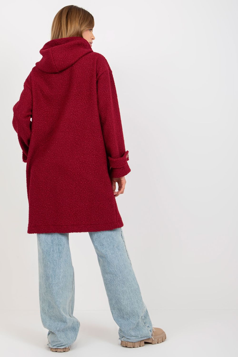  Coat model 175172 Relevance  red