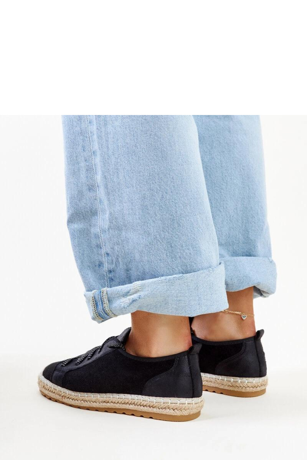  Espadrille model 207290 Solea  black