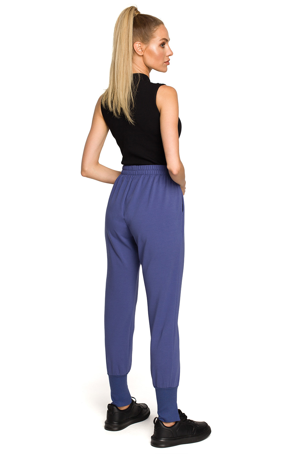 Tracksuit trousers model 169993 Moe navy blue Ladies