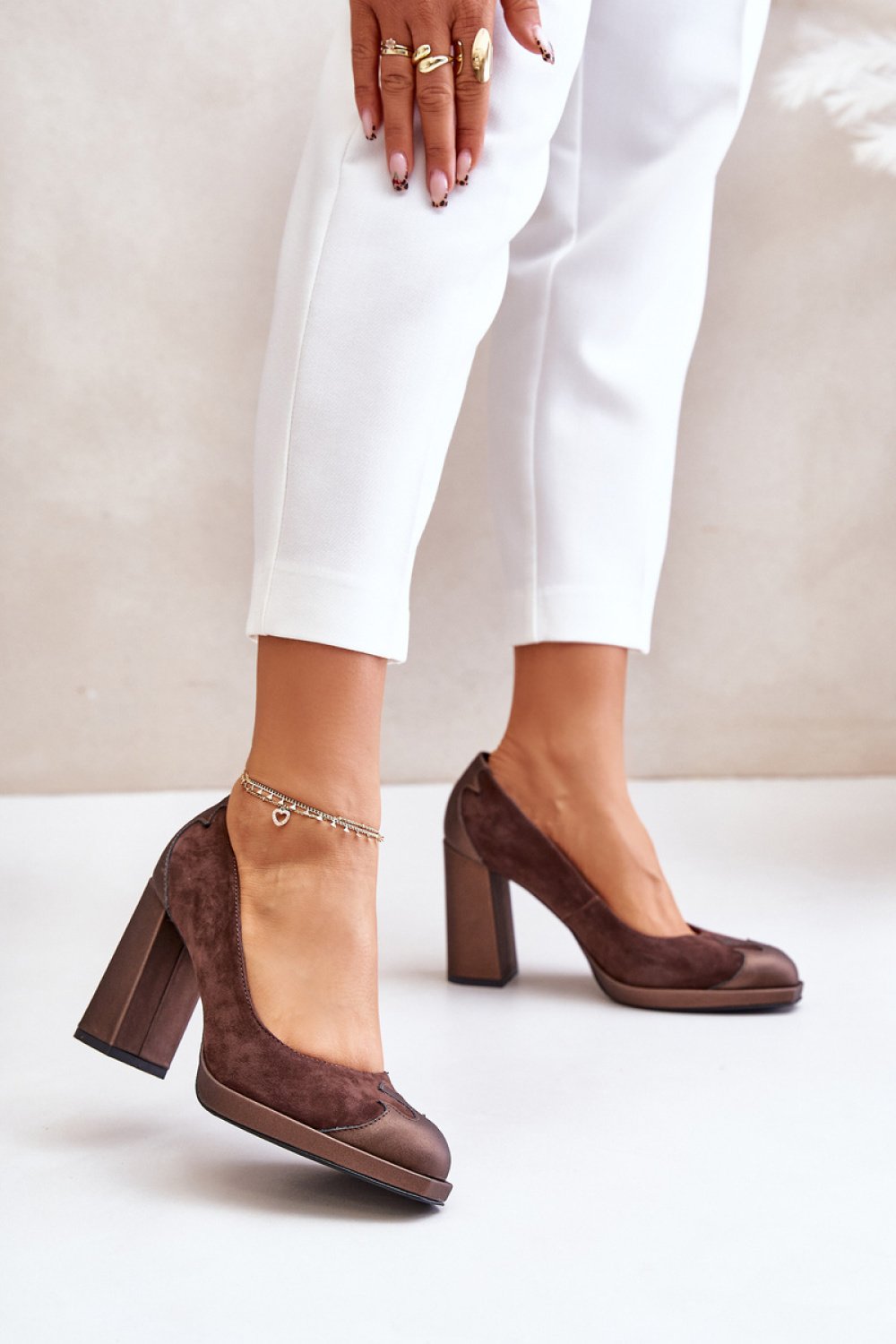  Block heel pumps model 201728 Step in style  brown
