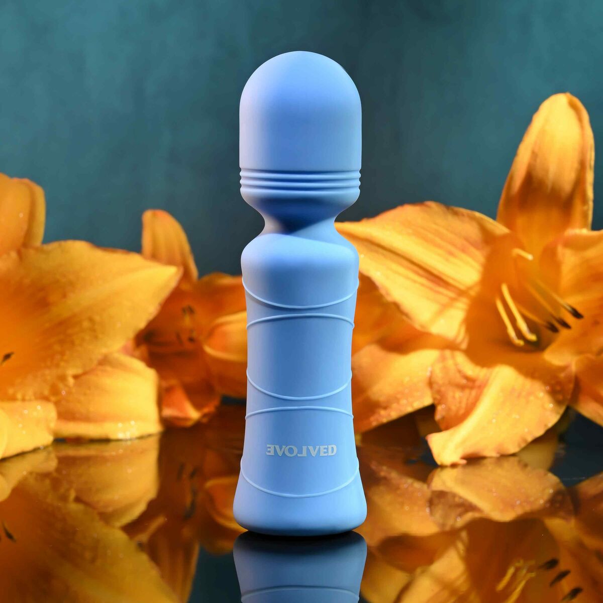 Massager Evolved Blue Massager Evolved Blue