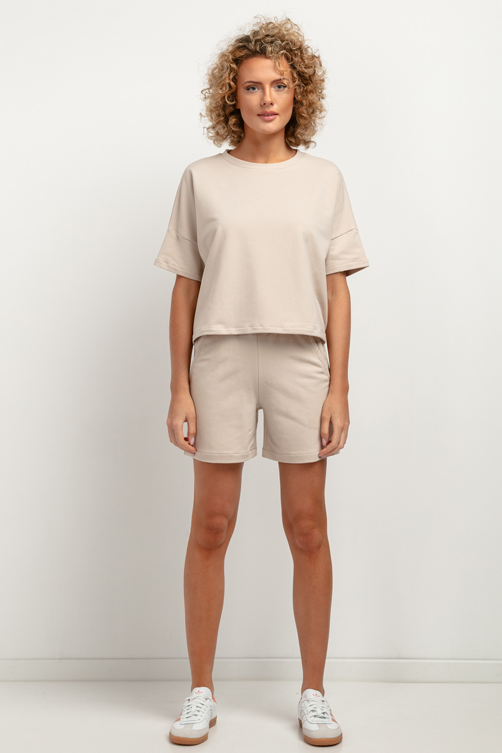  Shorts model 183184 Tessita  beige