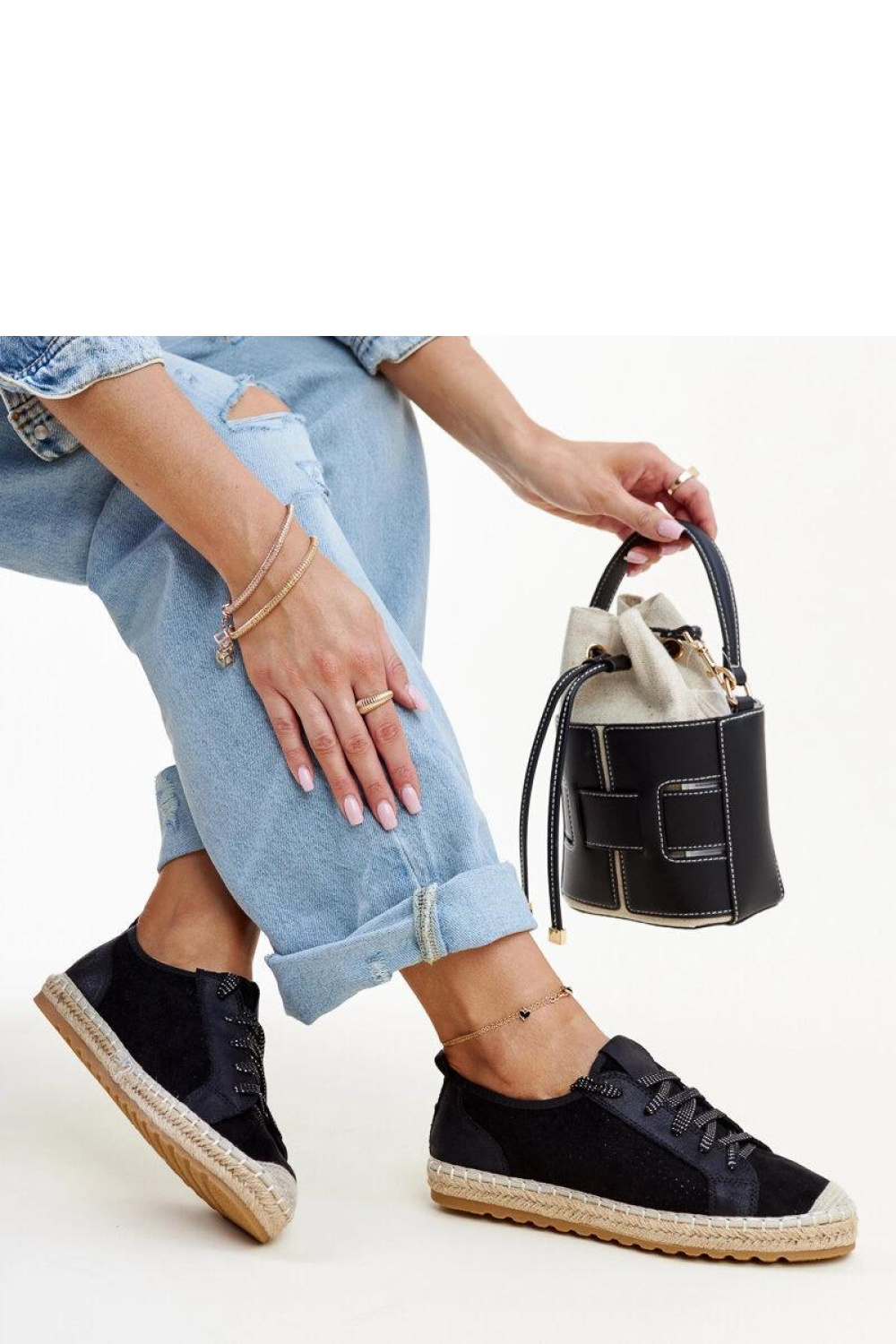  Espadrille model 207290 Solea  black