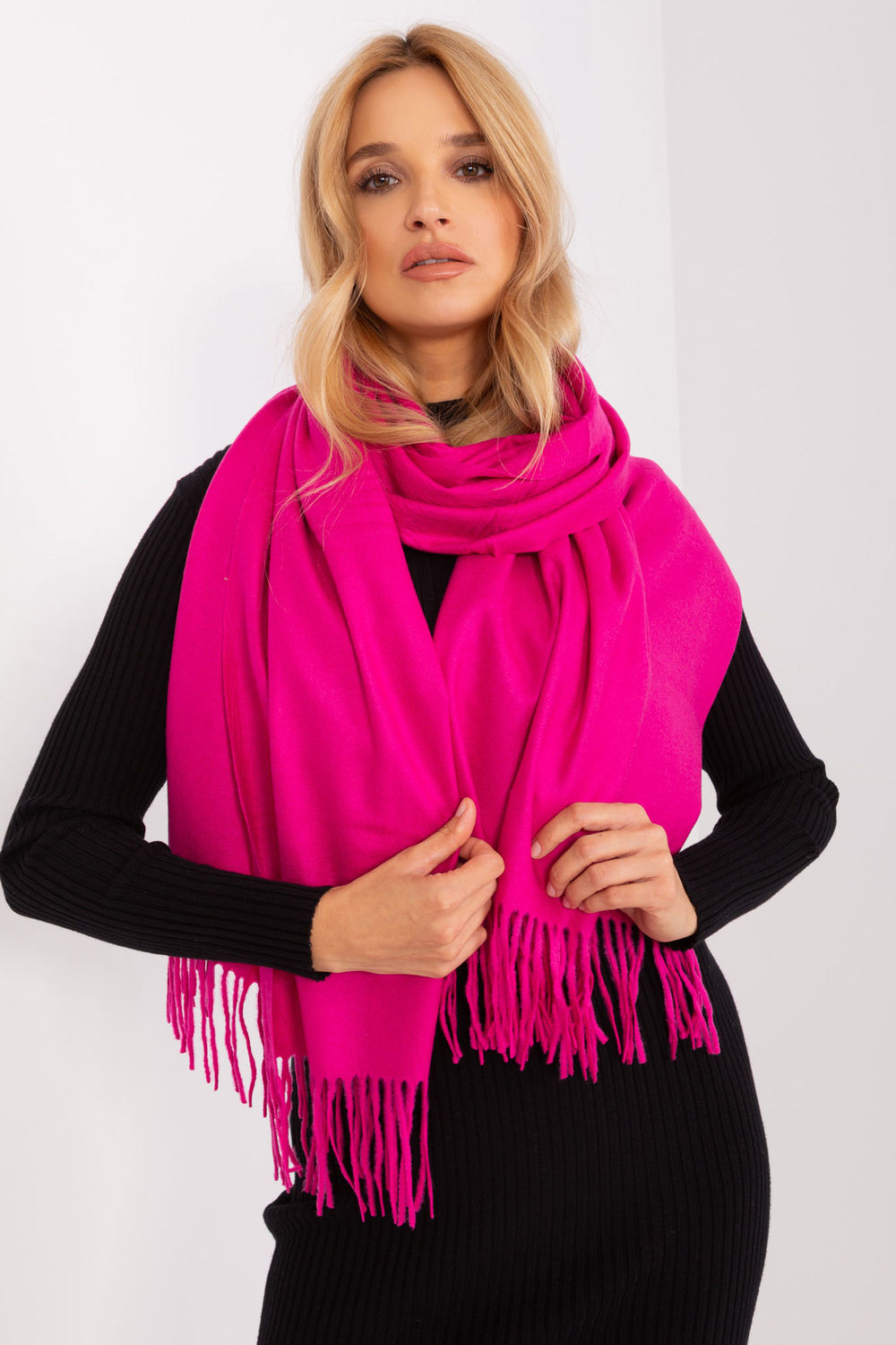 Shawl model 187612 AT  pink