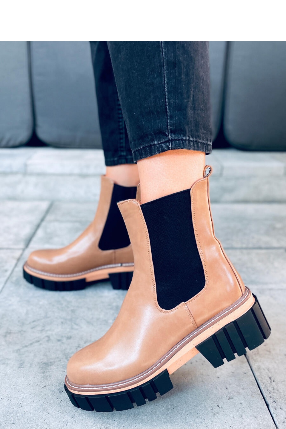  Jodhpur boot model 183552 Inello  brown