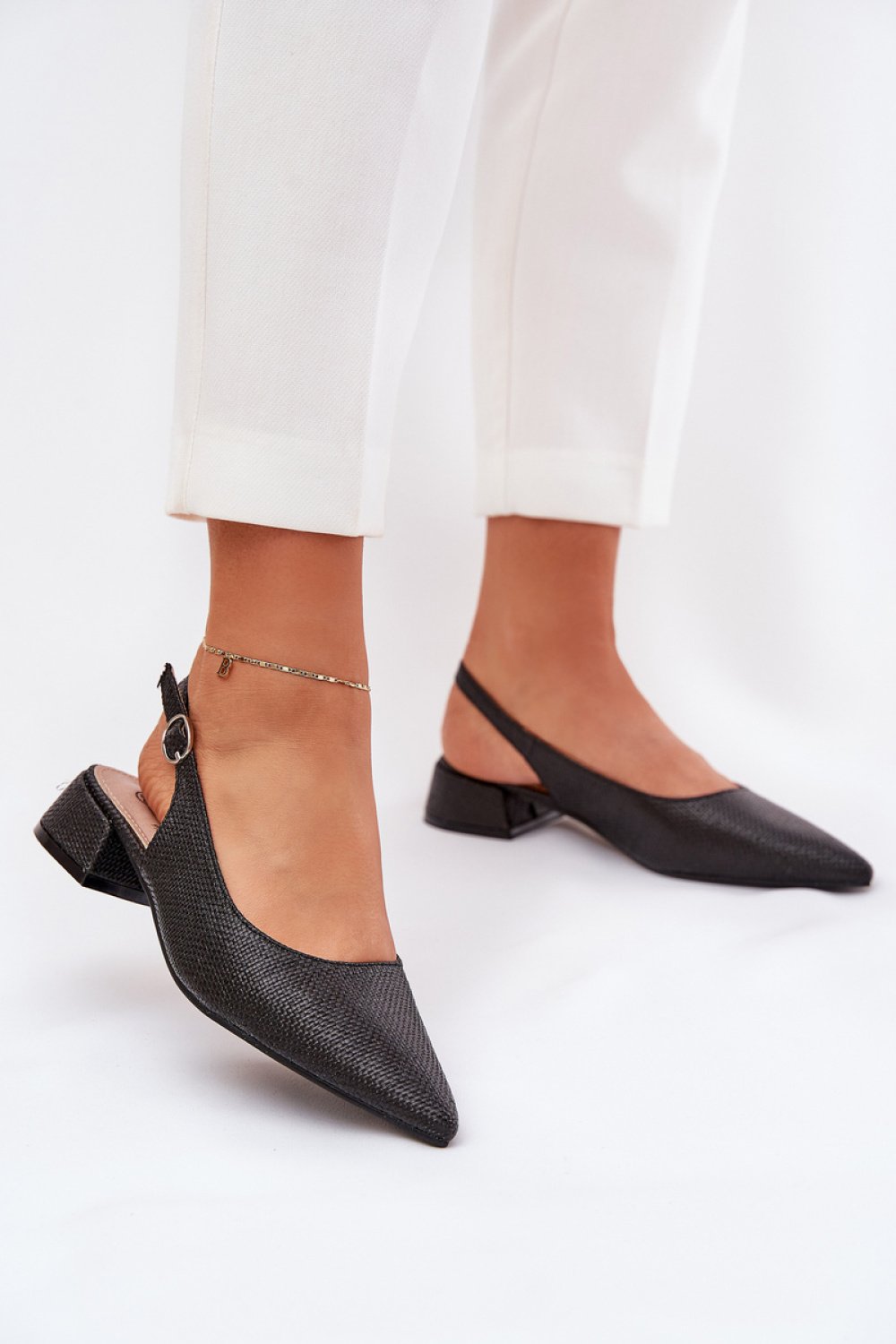  Heel sandals model Step in style  black