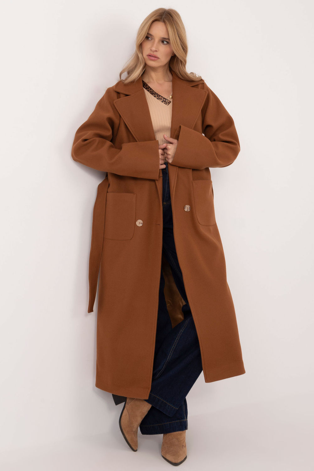  Coat model 202927 Lakerta  brown