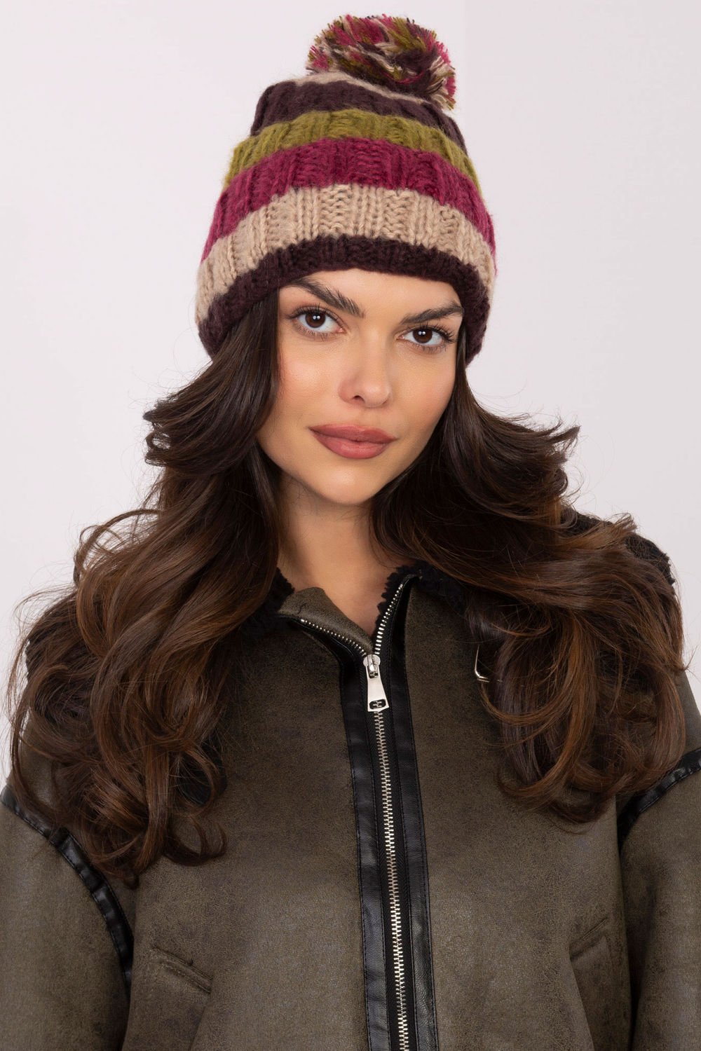  Cap model 203834 AT  beige
