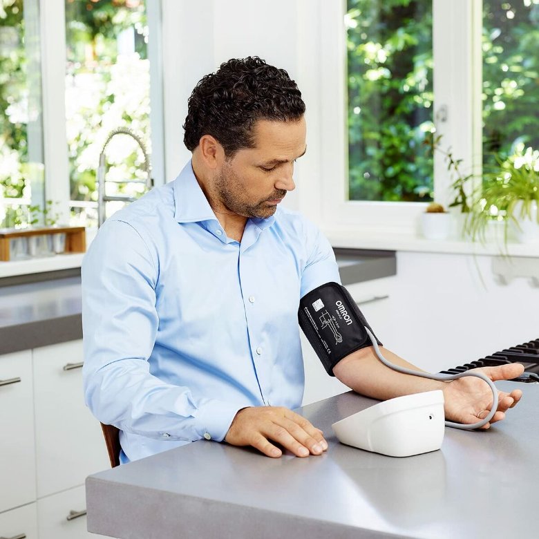 Arm Blood Pressure Monitor Omron HEM-FL31-E Arm Blood Pressure Monitor Omron HEM-FL31-E