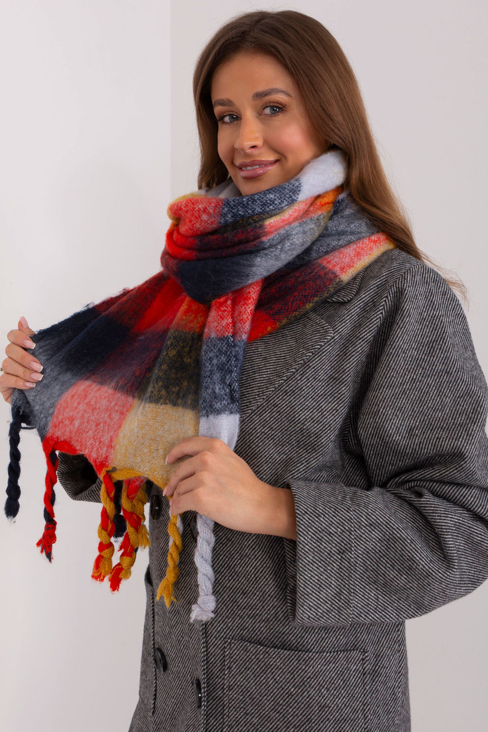 Shawl model 191713 AT  red