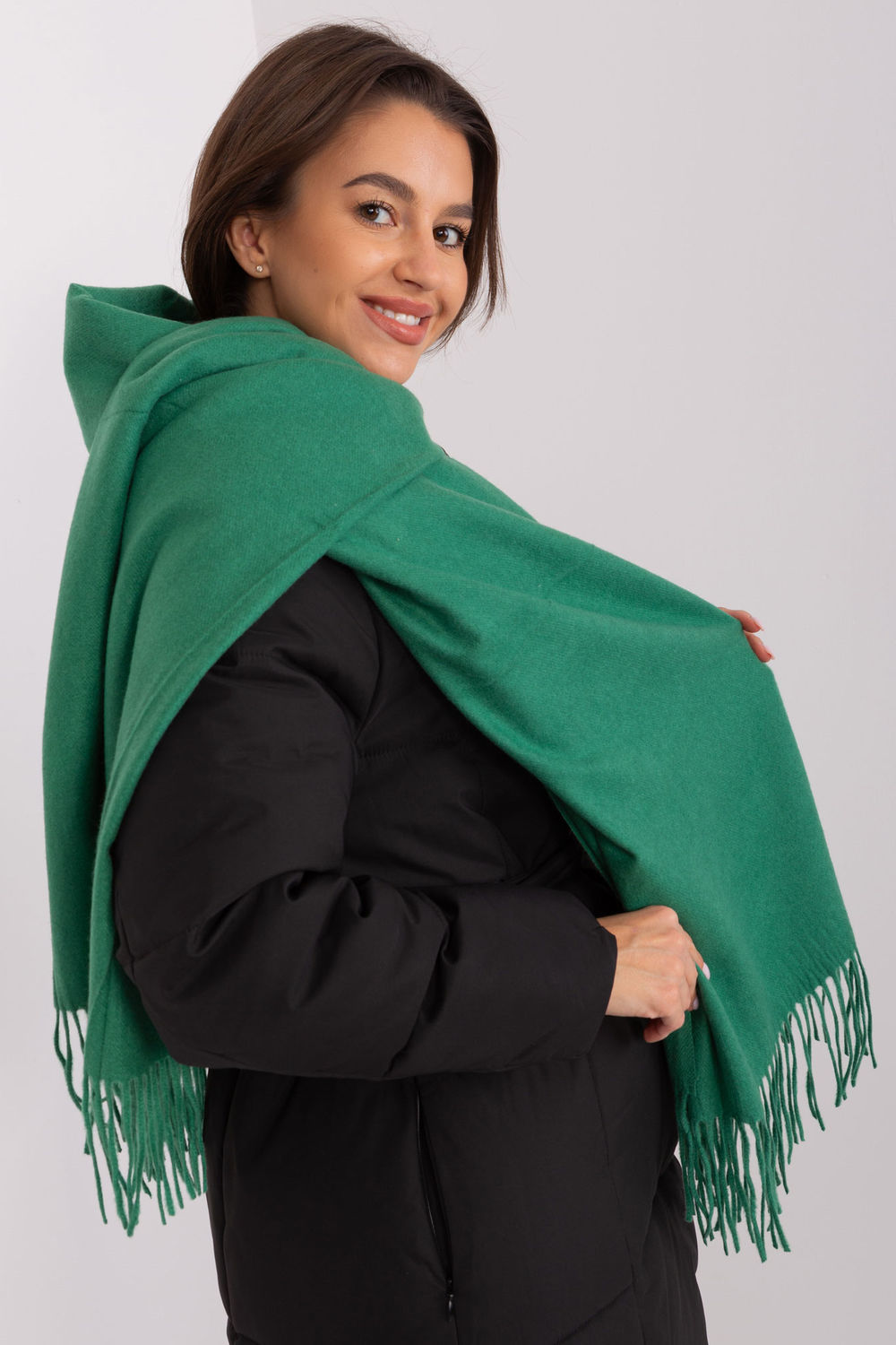  Shawl model 187608 AT  green