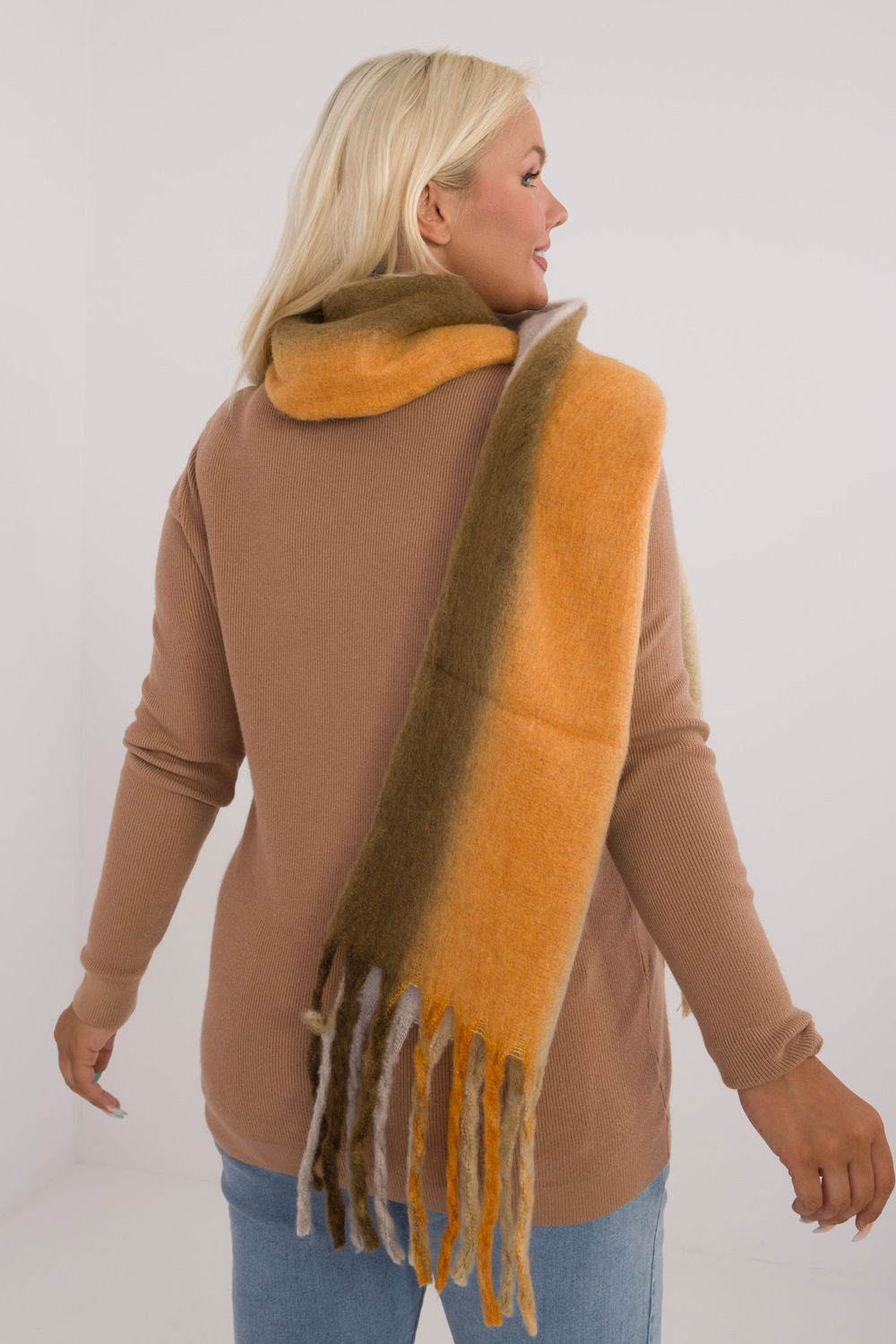  Shawl model 200283 AT  green