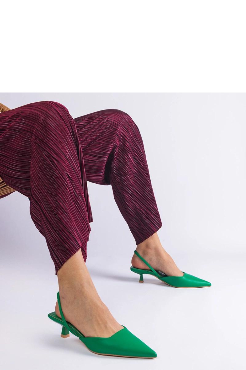  High heel pumps model 207108 Solea  green