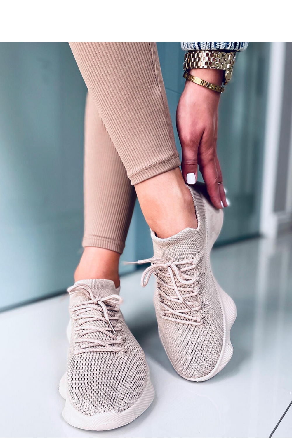 Sportschuhe model 166618 Inello beige Damen