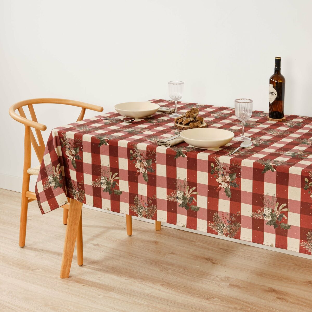 Stain-proof tablecloth Mauré Christmas Mistletoe 155 x 155 cm