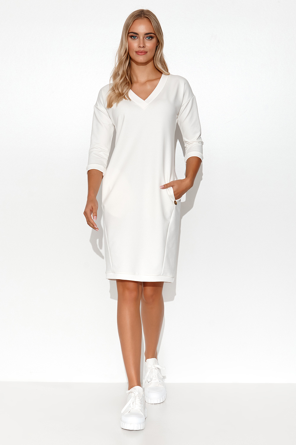  Daydress model 176193 Makadamia  beige