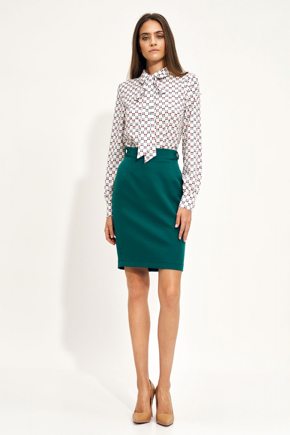 Skirt model 171282 Nife green Ladies