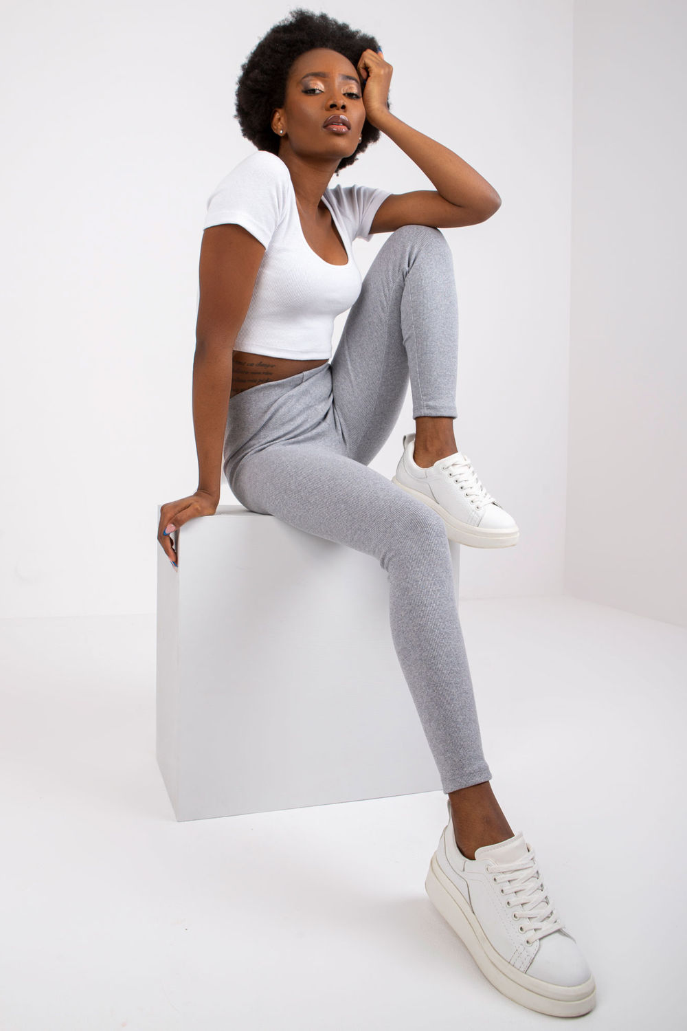 Long leggings model 180886 Rue Paris  grey