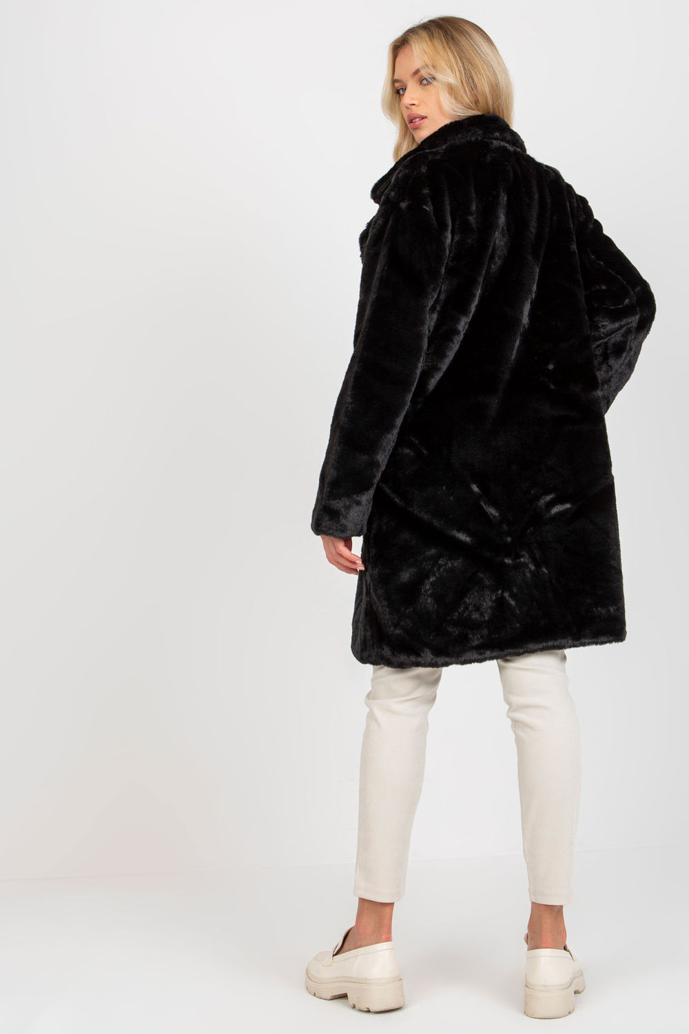  Coat model 173333 Och Bella  black