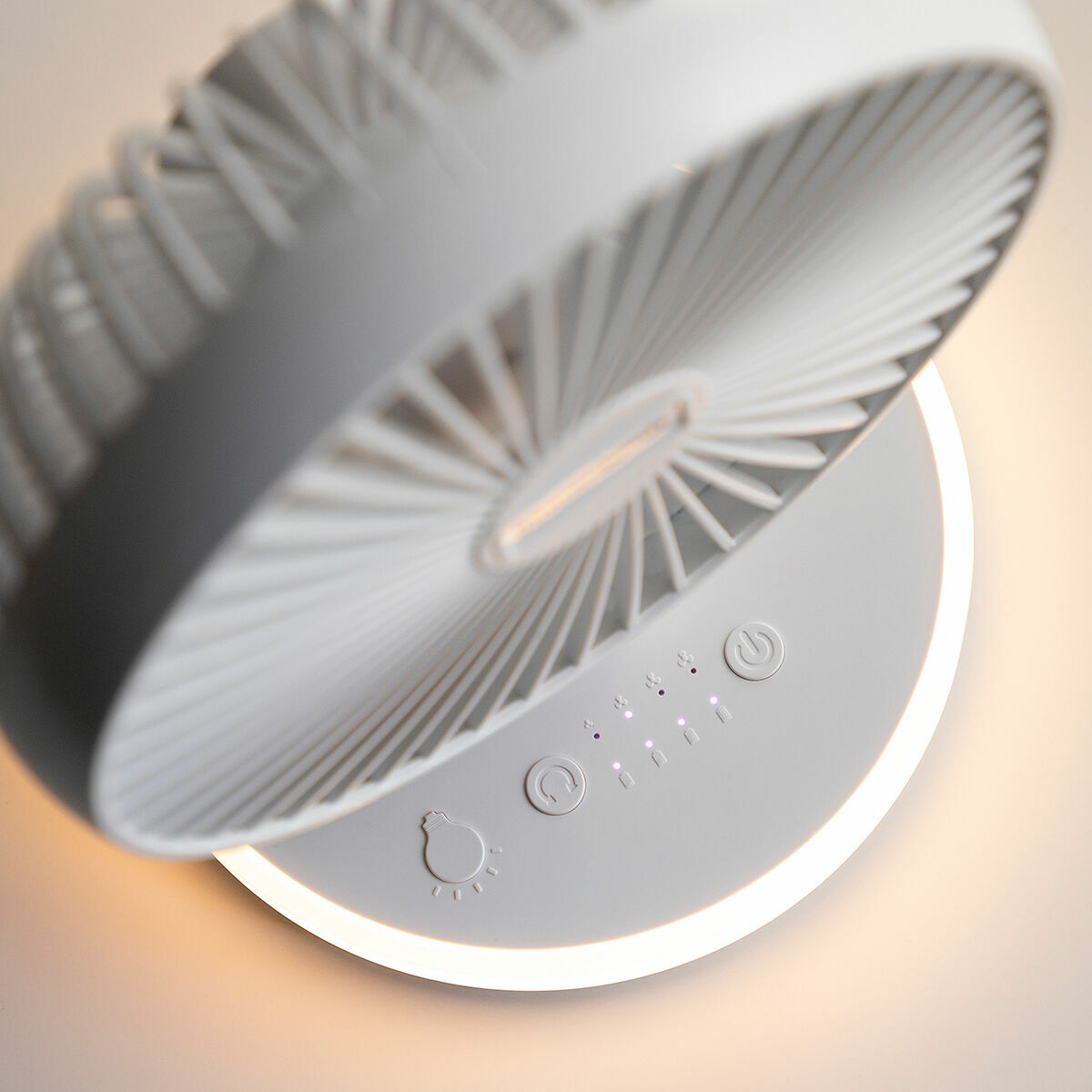 Rechargeable Desk Fan with LED FanLed InnovaGoods Ø6,6'' 4000 mAh Rechargeable Desk Fan with LED FanLed InnovaGoods Ø6,6'' 4000 mAh
