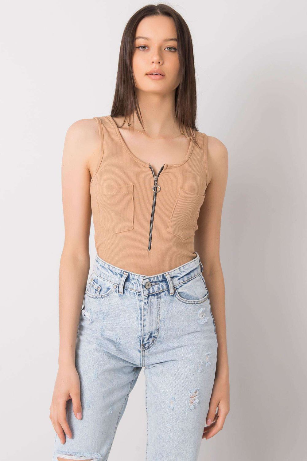  T-shirt model 167385 Italy Moda  brown