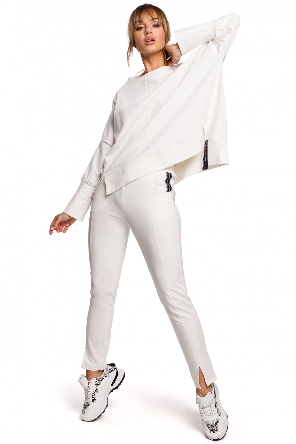  Trousers model 142270 Moe  beige