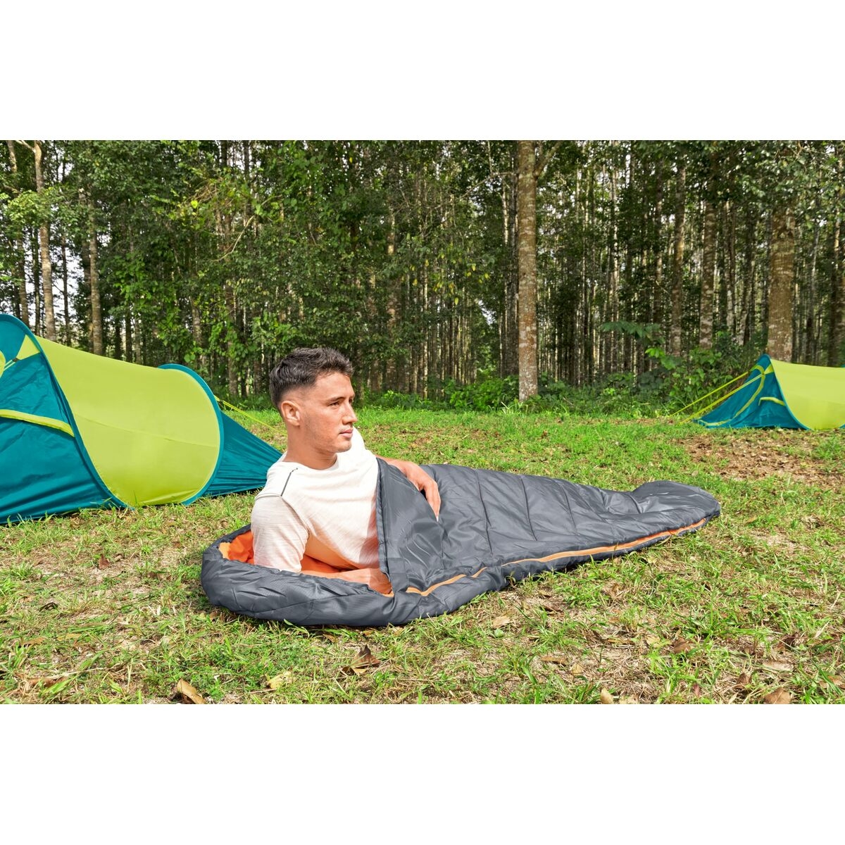Bestway Sleeping Bag Polyester Temperature 3-8 Degrees 230x80x60 cm Camping 68103 Bestway Sleeping Bag Polyester Temperature 3-8 Degrees 230x80x60 cm Camping 68103