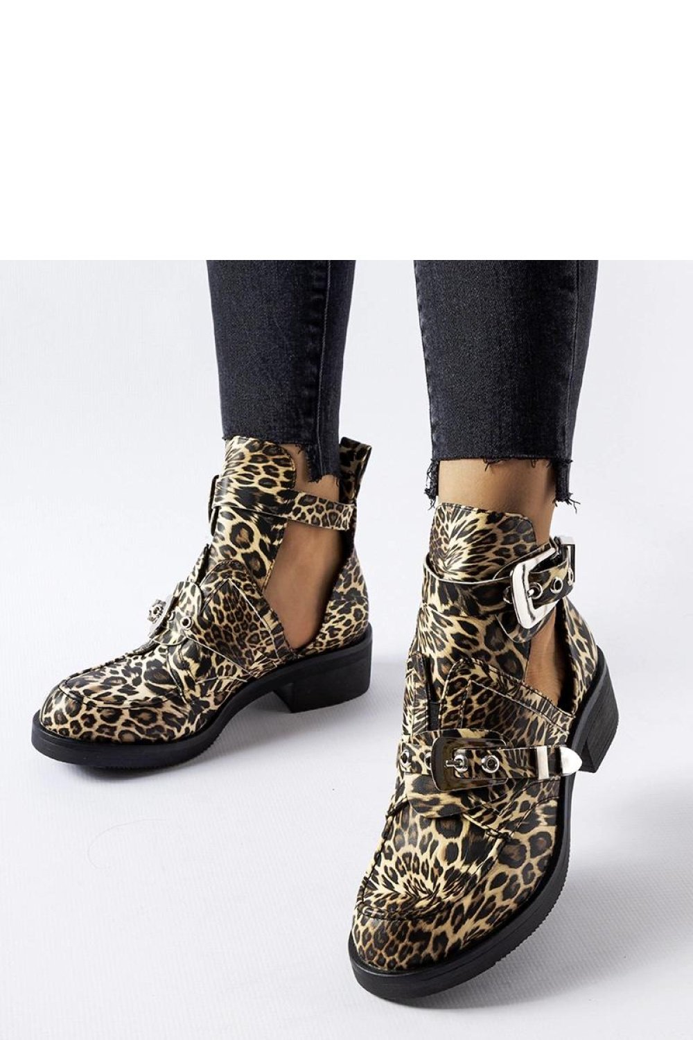  Boots model 204597 Solea  black