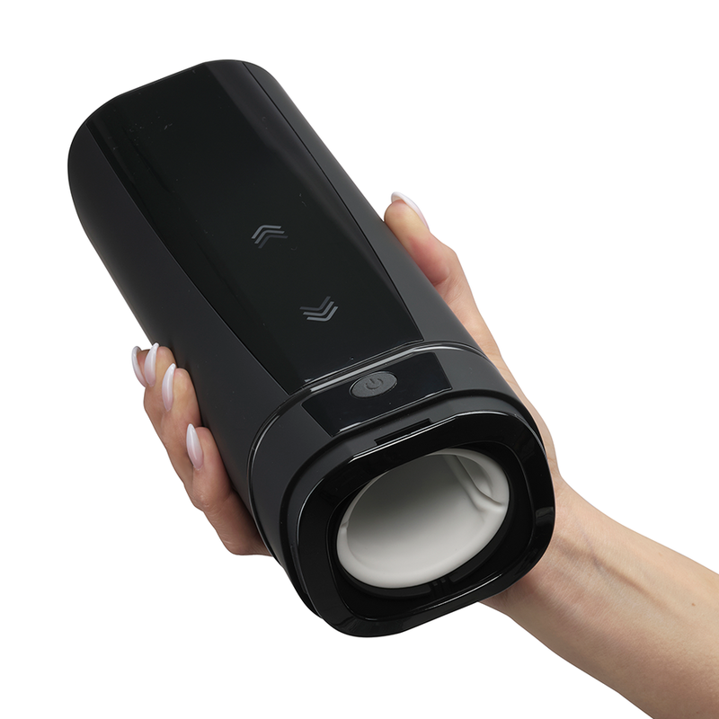 KIIROO ONYX + TELEDILDONIC MASTURBATOR WITH SKIN TEXTURE