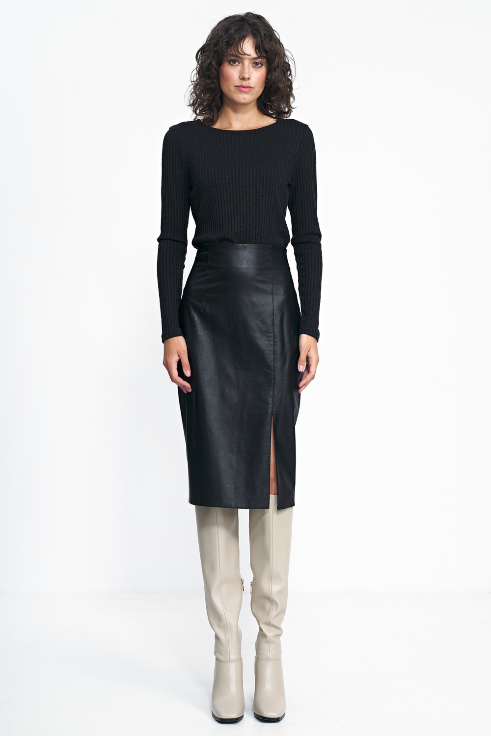  Skirt model 185191 Nife  black