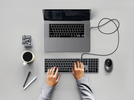 Satechi Slim W3 Wired USB-C Keyboard (space gray)