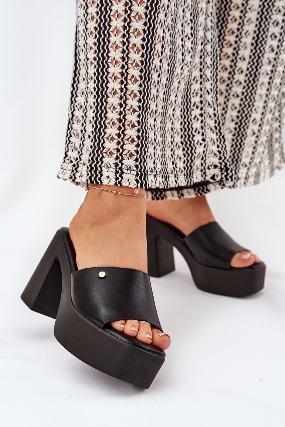  Flip-flops model Step in style  black