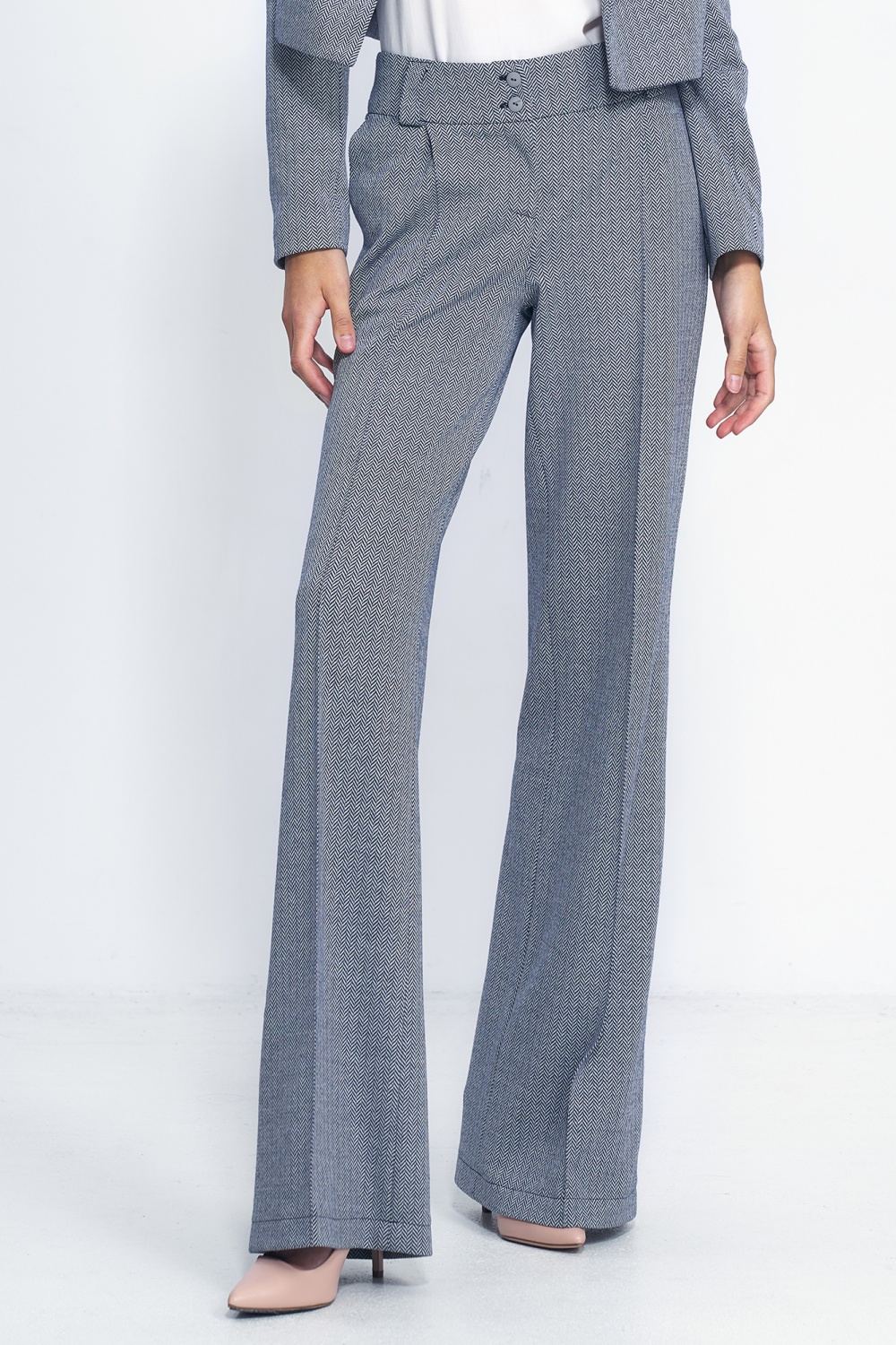  Trousers model 185192 Nife  navy blue
