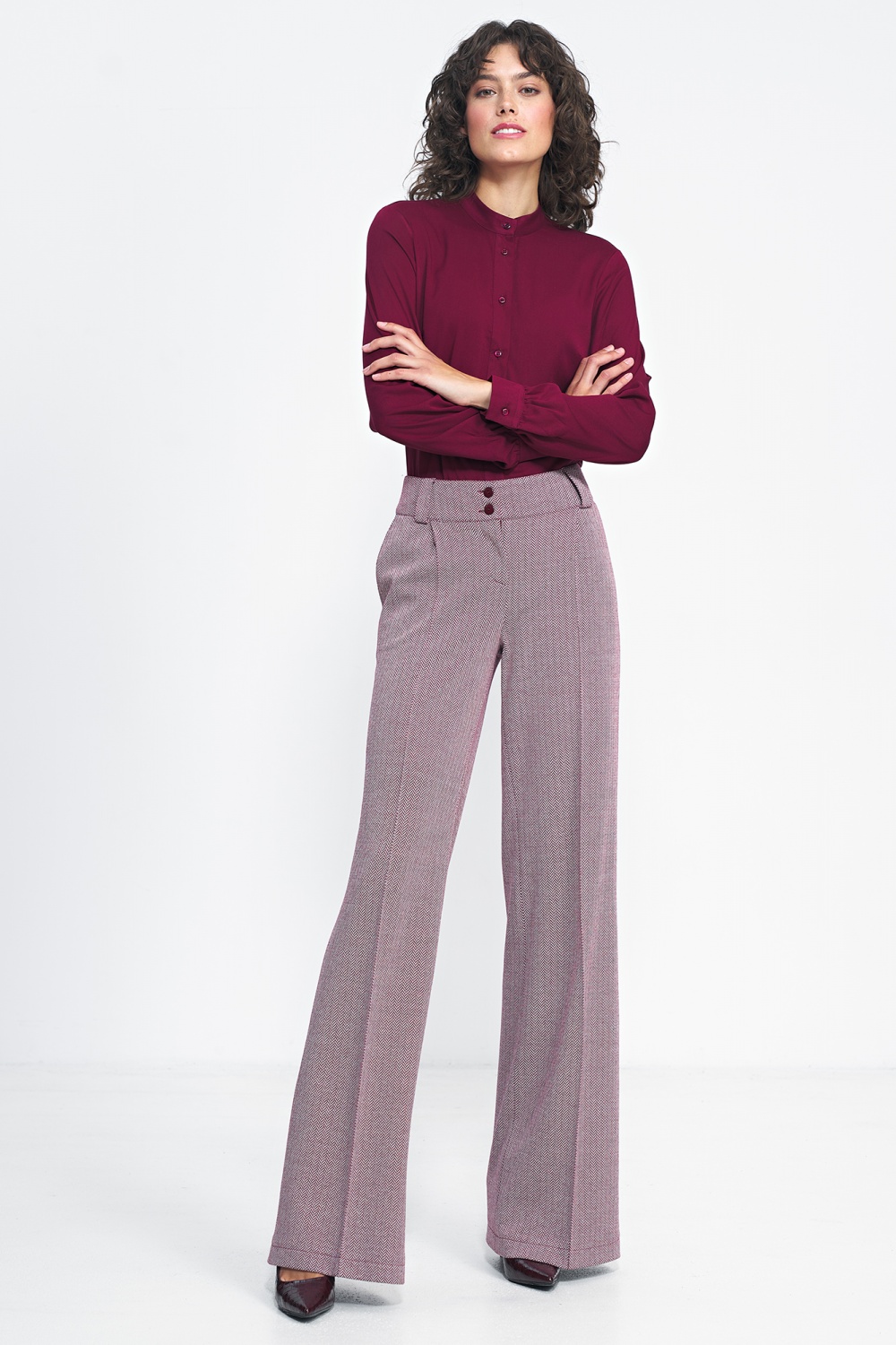 Trousers model 184592 Nife  red
