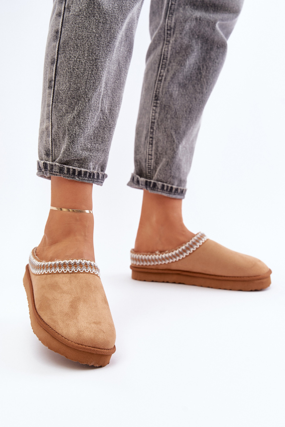  Slippers model 202661 Step in style  brown
